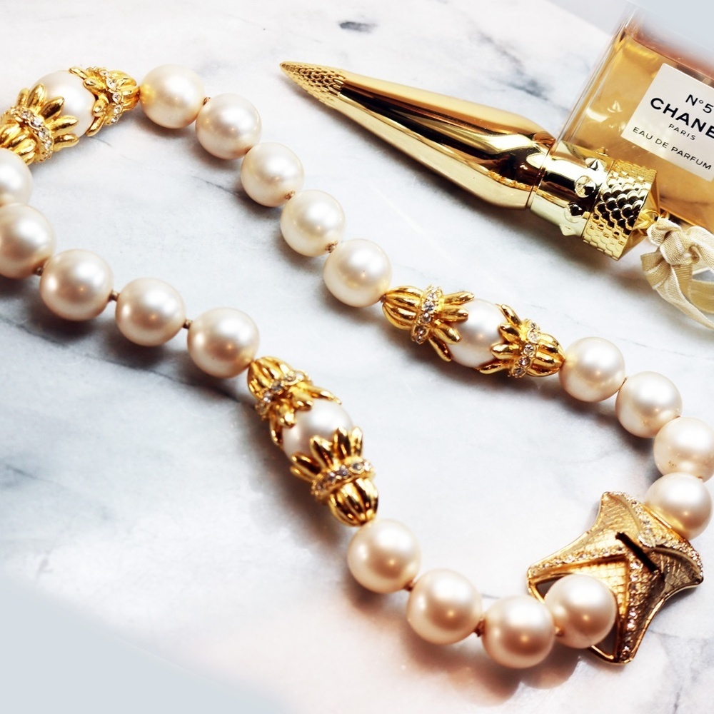 ⚜️ RARE Vintage Kenneth Lane Gold & Pearl Necklace